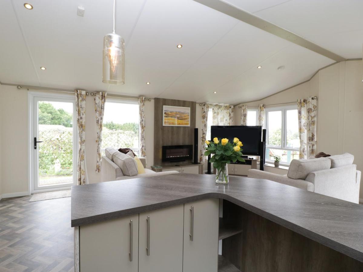 Hill View, Lilac Lodge Wareham Extérieur photo
